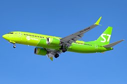 S7 Airlines B 737-8MAX (VQ-BGW) - Inflight200