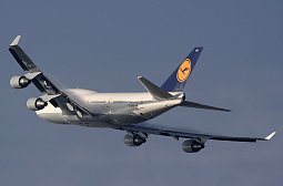 Lufthansa B 747-430 (D-ABVP) - Inflight200