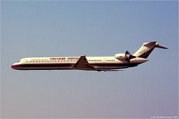 MD-81с винтовентиляторным двигателем GE-36
