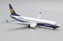 Boeing 737-800 Ryanair JC Wings XX2496A с выпущенной механизацией крыла