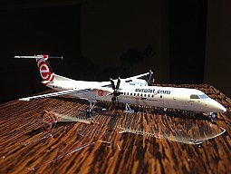    Bombardier DHC-8 Q400 LOT  Gemini Jets 1:200