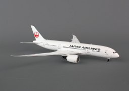 Обзор модели "JC Wings" 1/200 авиакомпании "Japan Airlines" Boeing 787-8