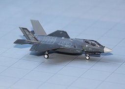 Herpa: Lockheed Martin F-35A в масштабе 1:200