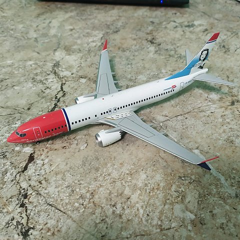  1 : 200 .  6 . C 737