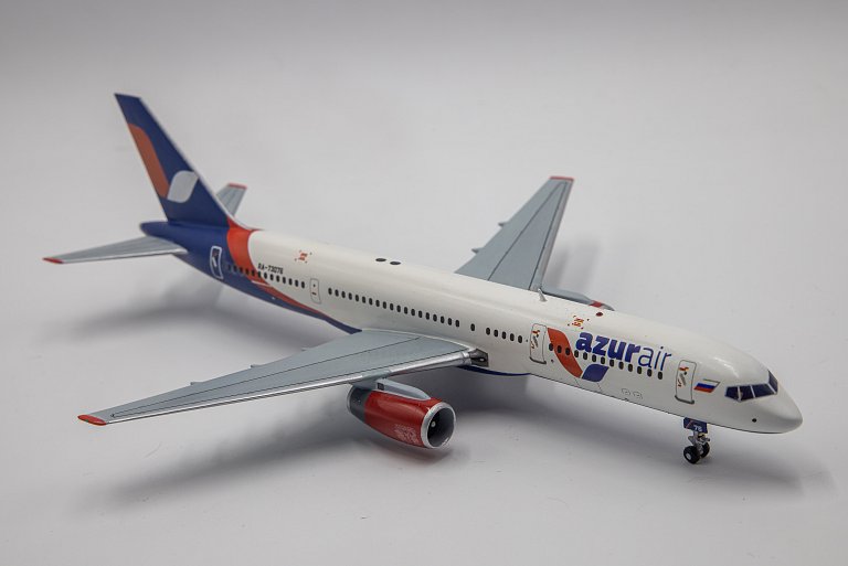 ������ � ������������, � �������� 1:200