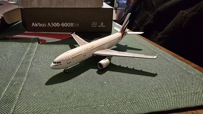 Airbus A300-600R Emirates 1:400 Gemini Jets